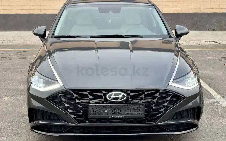 Hyundai Sonata 2021 годаfor11 850 000 тг. в Алматы