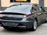 Hyundai Sonata 2021 годаүшін11 850 000 тг. в Алматы – фото 3