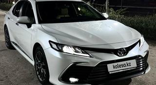 Toyota Camry 2023 года за 16 500 000 тг. в Актау