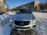 Mercedes-Benz ML 350 2005 года за 5 700 000 тг. в Петропавловск – фото 5