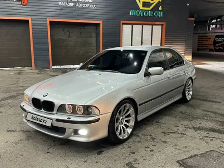 BMW 530 2001 года за 5 900 000 тг. в Тараз