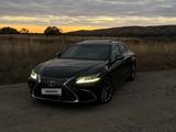 Lexus ES 300h 2018 годаүшін22 000 000 тг. в Астана – фото 2