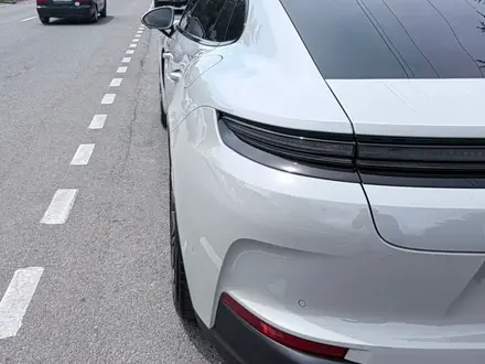 Porsche Panamera 2024 года за 115 000 000 тг. в Алматы – фото 16