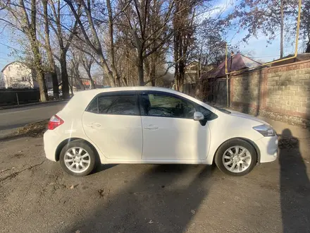 Toyota Auris 2010 года за 4 400 000 тг. в Алматы – фото 2