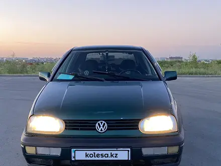 Volkswagen Golf 1994 года за 1 050 000 тг. в Уральск – фото 2
