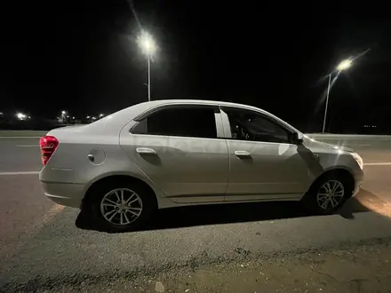 Chevrolet Cobalt 2022 года за 6 071 014 тг. в Семей – фото 4