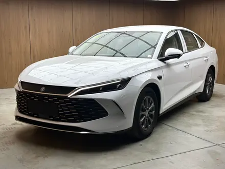 BYD Qin L DM-i Leading 2025 года за 10 300 000 тг. в Караганда – фото 2