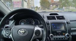 Toyota Camry 2014 годаүшін4 700 000 тг. в Актобе – фото 3