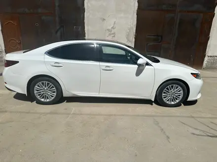 Lexus ES 250 2015 года за 13 400 000 тг. в Кызылорда – фото 2