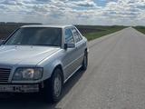 Mercedes-Benz E 320 1995 годаүшін1 500 000 тг. в Астана