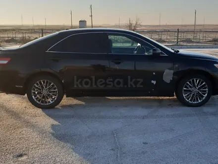 Toyota Camry 2009 года за 6 200 000 тг. в Жанаозен – фото 2
