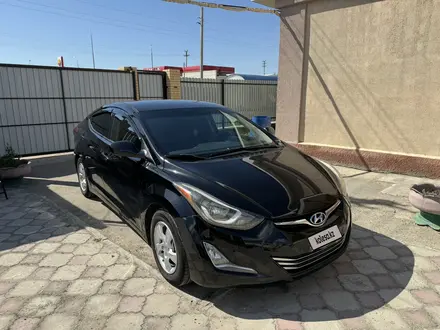 Hyundai Elantra 2014 года за 5 000 000 тг. в Атырау – фото 2