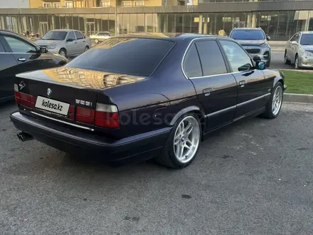 BMW 525 1994 года за 3 700 000 тг. в Туркестан – фото 2