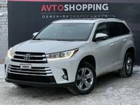 Toyota Highlander 2015 годаүшін16 300 000 тг. в Актобе