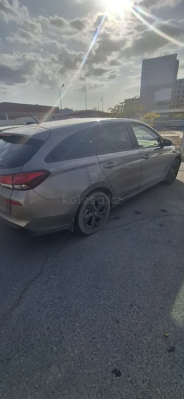 Hyundai i30, 2023