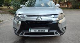 Mitsubishi Outlander 2019 годаүшін12 800 000 тг. в Алматы – фото 4