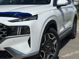 Hyundai Santa Fe 2021 годаүшін14 500 000 тг. в Павлодар – фото 3