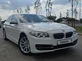 BMW 528 2014 года за 10 800 000 тг. в Алматы