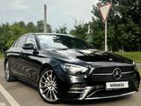 Mercedes-Benz E 350 2022 годаfor27 000 000 тг. в Алматы