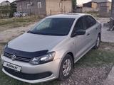 Volkswagen Polo 2015 годаfor4 500 000 тг. в Шымкент – фото 2