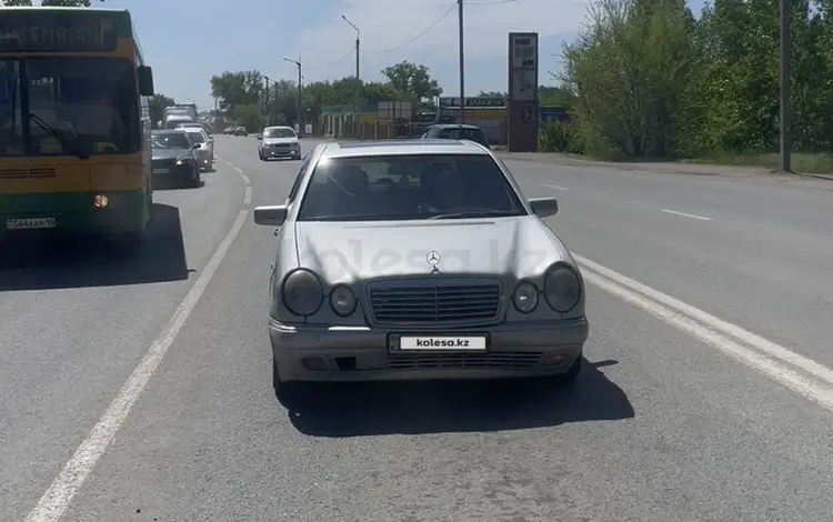 Mercedes-Benz E 230 1996 года за 2 300 000 тг. в Семей