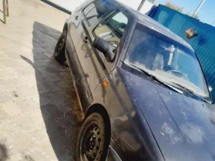 Volkswagen Golf 1992 года за 250 000 тг. в Актобе – фото 2