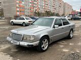 Mercedes-Benz E 200 1993 года за 790 000 тг. в Павлодар – фото 2