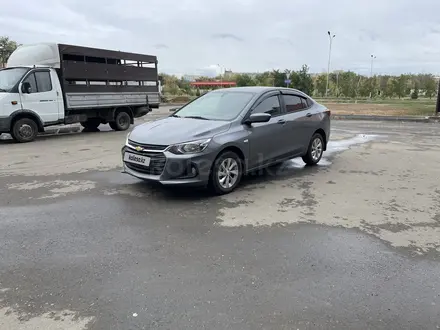 Chevrolet Onix 2023 года за 7 800 000 тг. в Уральск – фото 3