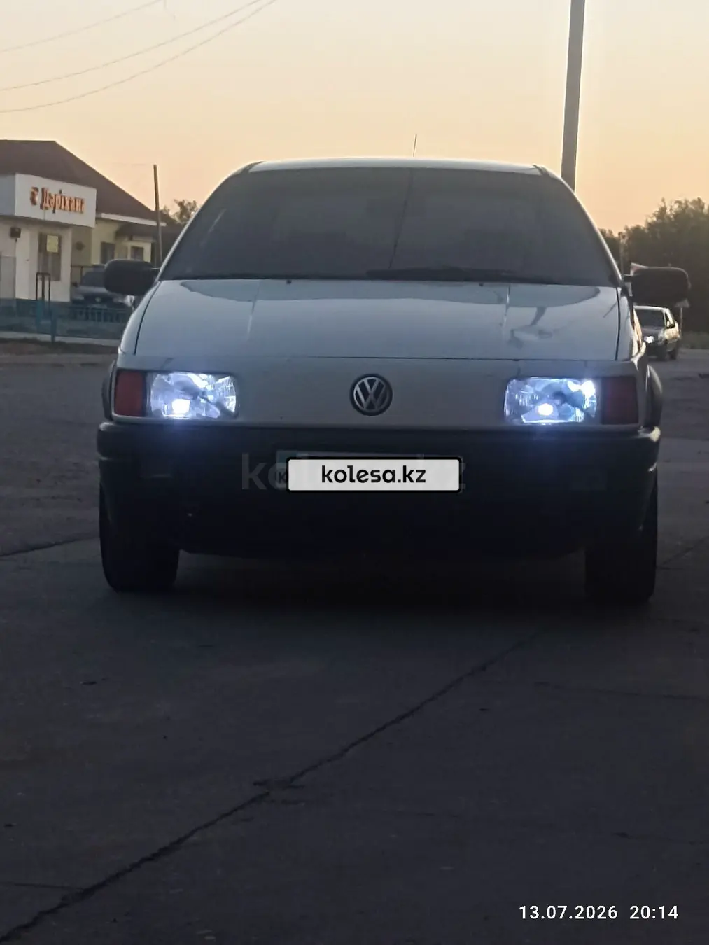 Volkswagen Passat, 1988