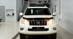 Toyota Land Cruiser Prado 2013 года за 15 190 000 тг. в Астана