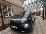 Hyundai Staria 2023 годаүшін18 900 000 тг. в Алматы – фото 2