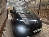 Hyundai Staria 2023 годаүшін18 900 000 тг. в Алматы