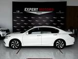 Honda Accord 2018 года за 8 000 000 тг. в Актау – фото 4