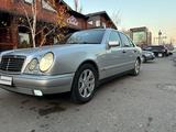 Mercedes-Benz E 320 1997 годаүшін3 900 000 тг. в Тараз – фото 4