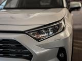 Toyota RAV4 Prestige+ 2025 года за 21 390 000 тг. в Усть-Каменогорск – фото 4