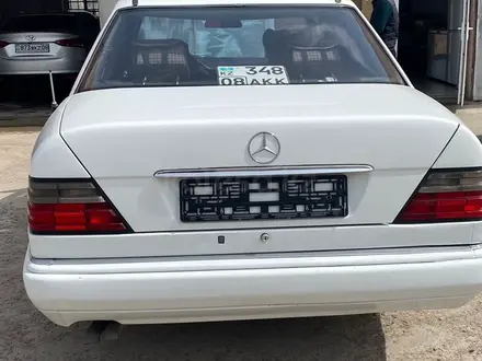 Mercedes-Benz E 280 1994 года за 2 300 000 тг. в Кордай – фото 3