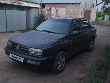 Volkswagen Vento 1993 года за 700 000 тг. в Астана – фото 6