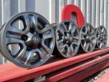 R 16 Toyota original GX 105 крузак. Графит! Et 0. за 195 000 тг. в Алматы – фото 4