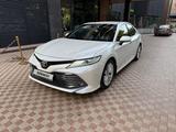 Toyota Camry 2019 годаүшін14 000 000 тг. в Шымкент