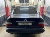 Mercedes-Benz E 280 1995 годаfor2 350 000 тг. в Алматы – фото 3