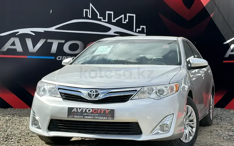 Toyota Camry 2012 годаүшін8 500 000 тг. в Атырау