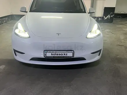 Tesla Model Y 2022 года за 16 000 000 тг. в Алматы