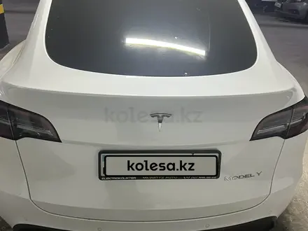 Tesla Model Y 2022 года за 16 000 000 тг. в Алматы – фото 5