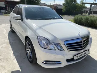 Mercedes-Benz E-Class, 2013