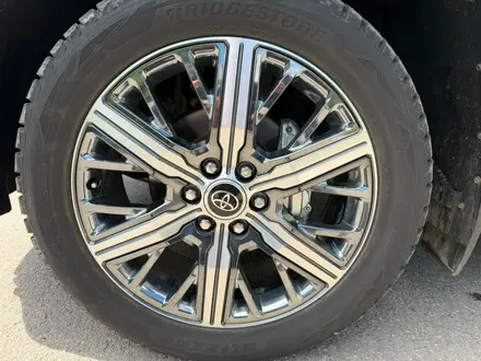Toyota Sequoia 2023 года за 62 000 000 тг. в Костанай – фото 56