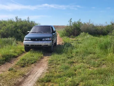 Mazda MPV 1995 года за 2 500 000 тг. в Караганда – фото 4