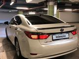 Lexus ES 300h 2013 года за 9 700 000 тг. в Алматы – фото 4