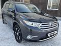 Toyota Highlander 2012 годаfor12 500 000 тг. в Астана