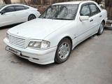 Mercedes-Benz C 180 1997 года за 2 000 000 тг. в Костанай
