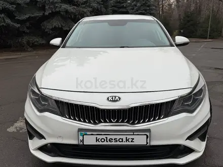 Kia K5 2019 года за 8 500 000 тг. в Алматы